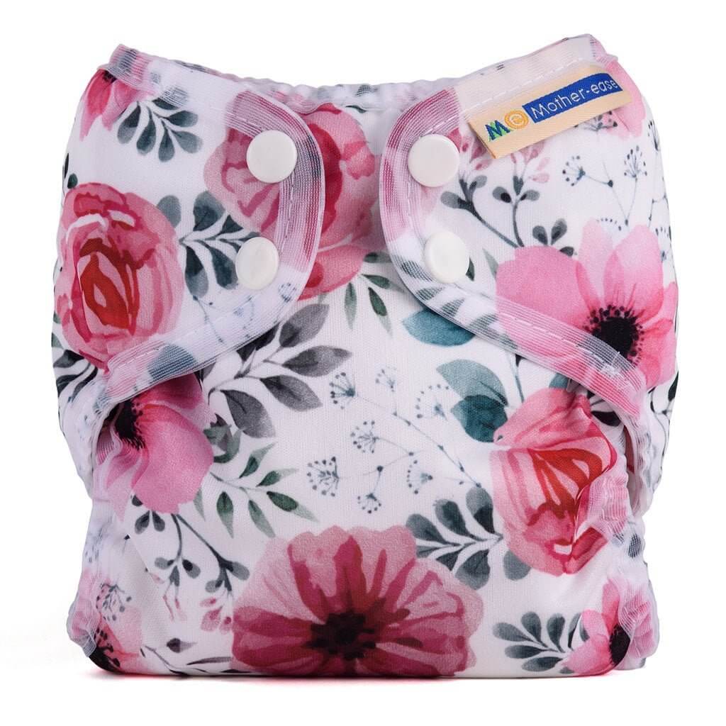 Wizard Uno Stay Dry Cloth Nappy - Newborn with floral design, featuring snap closures for easy use.